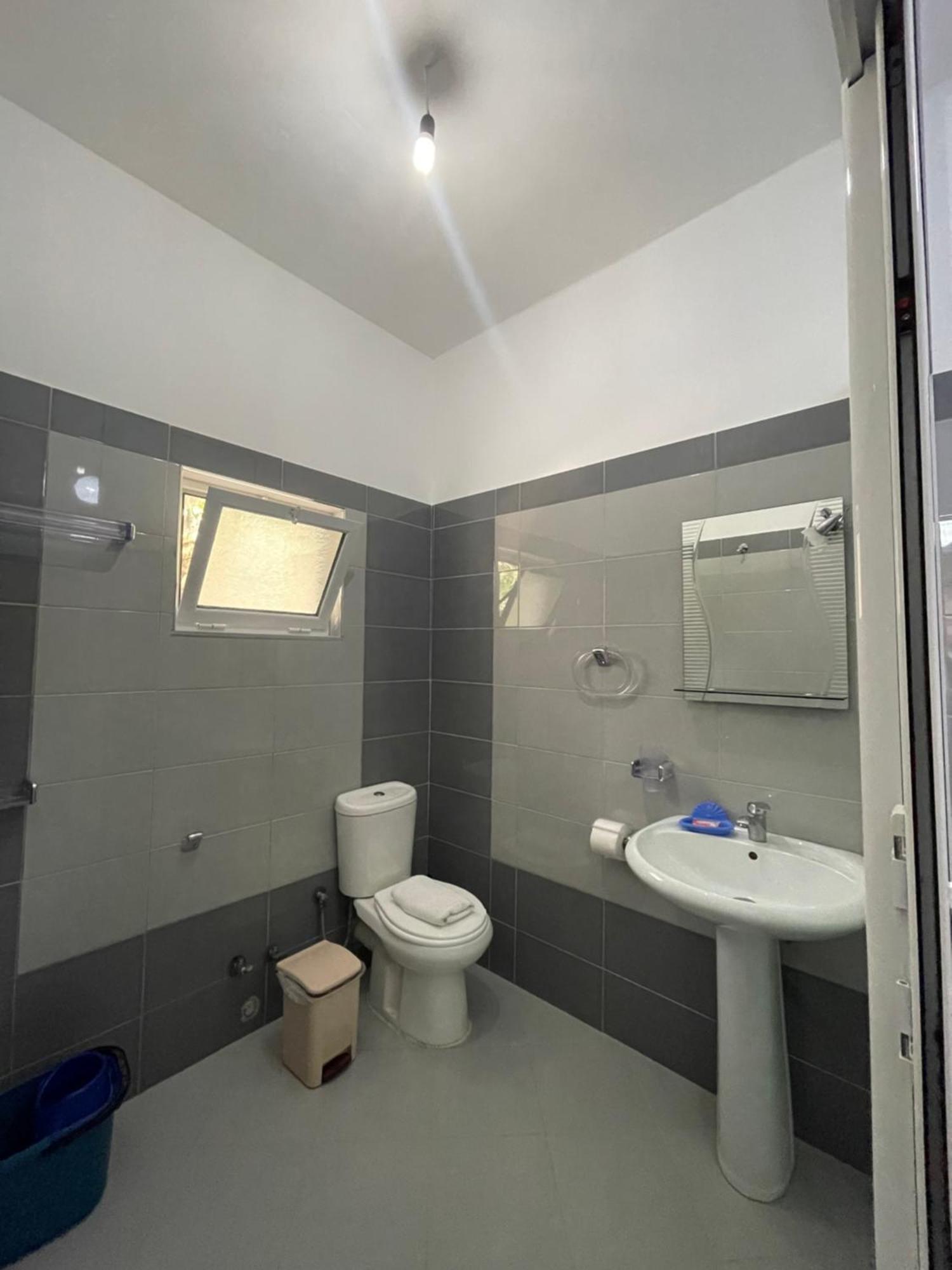 Keivi Guesthouse Sarande Luaran gambar