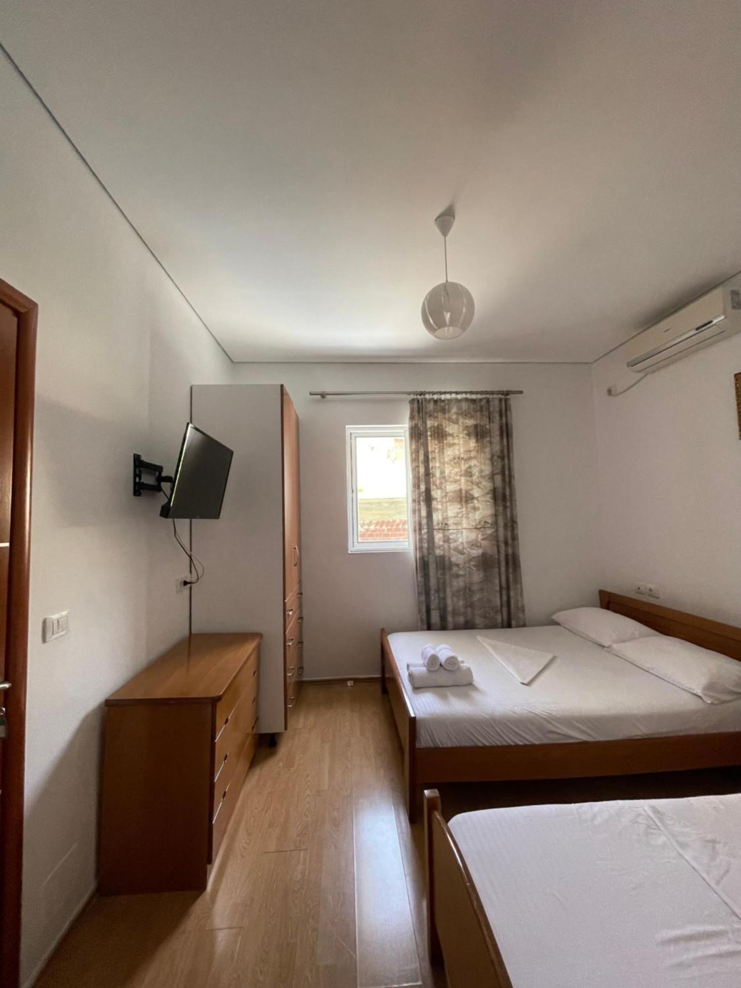 Keivi Guesthouse Sarande Luaran gambar